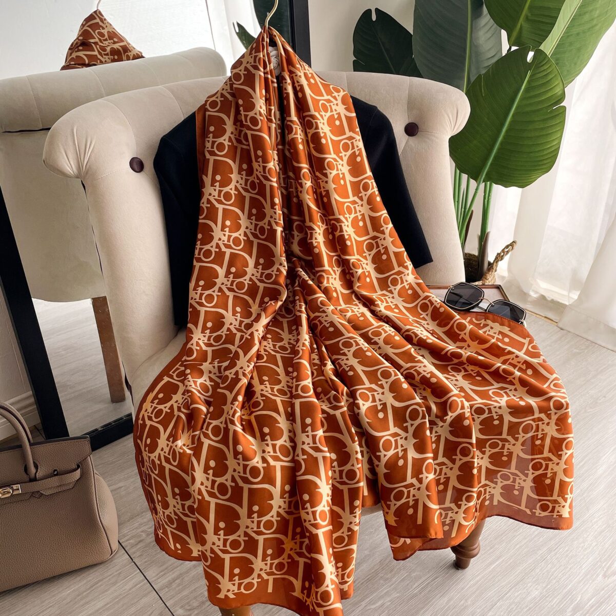 Silk Satin Long Scarf Di Caramel - Image 2