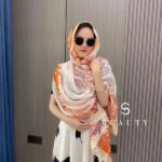 Mulberry Silk Satin Orange Flower Branch Western Style Long Scarf