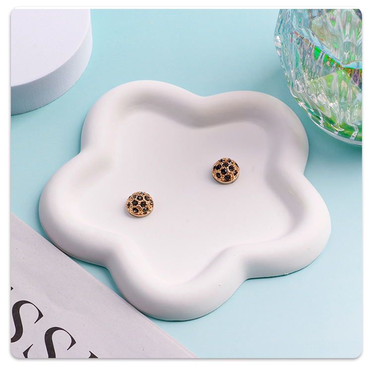8 Magnetic Buckle Alloy Scarf Hijab Pin Round 1 Pair/Pcs - Image 1