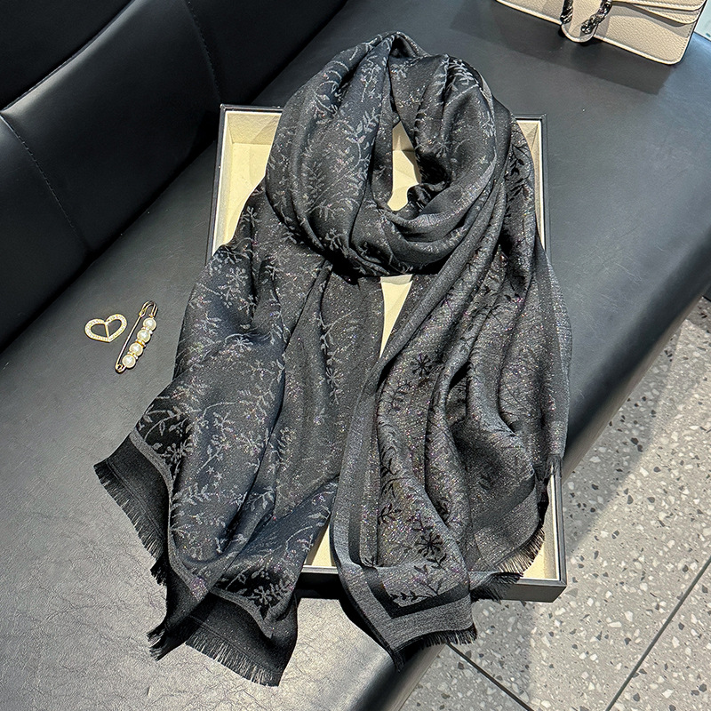 O1CN013cboh027qtkuvFtZr_!!3434267849-0-cib Women's Tencel Cotton Long Travel Beach Scarf black - Image 1